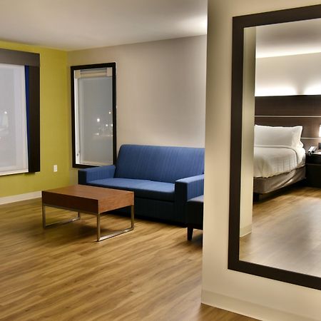 Holiday Inn Express & Suites - Gatineau - Ottawa By Ihg Bagian luar foto
