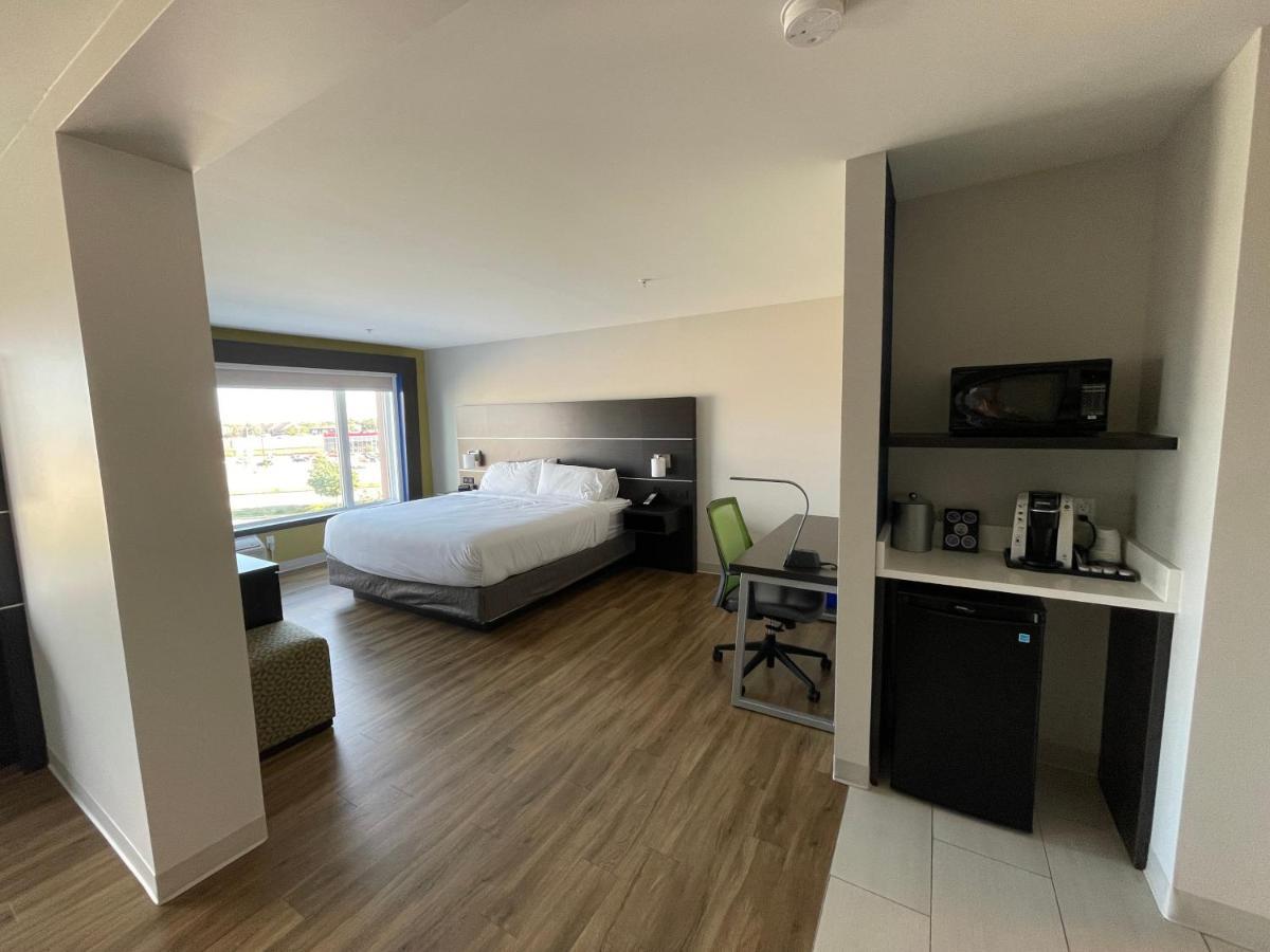 Holiday Inn Express & Suites - Gatineau - Ottawa By Ihg Bagian luar foto