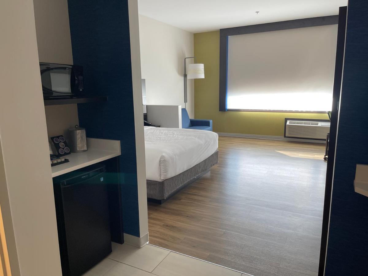Holiday Inn Express & Suites - Gatineau - Ottawa By Ihg Bagian luar foto